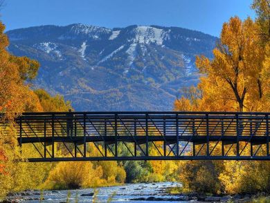 Steamboat Springs 4 Bedroom Ski Condo Sleeps 14 Walk to Lift